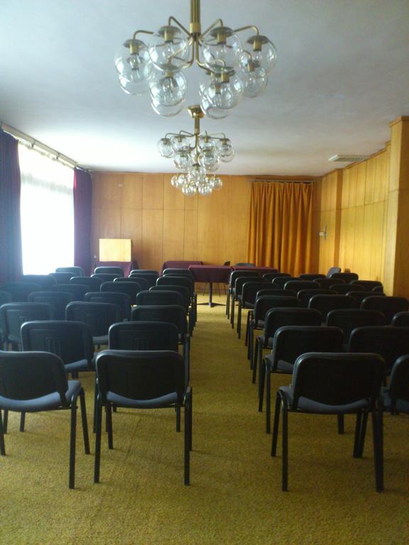 Hotel Of Bulgarian Academy Of Sciences Sofia Bagian luar foto
