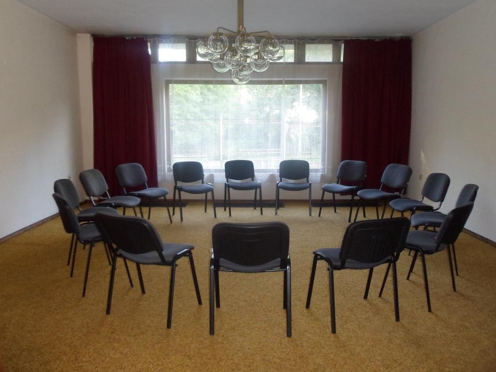 Hotel Of Bulgarian Academy Of Sciences Sofia Bagian luar foto