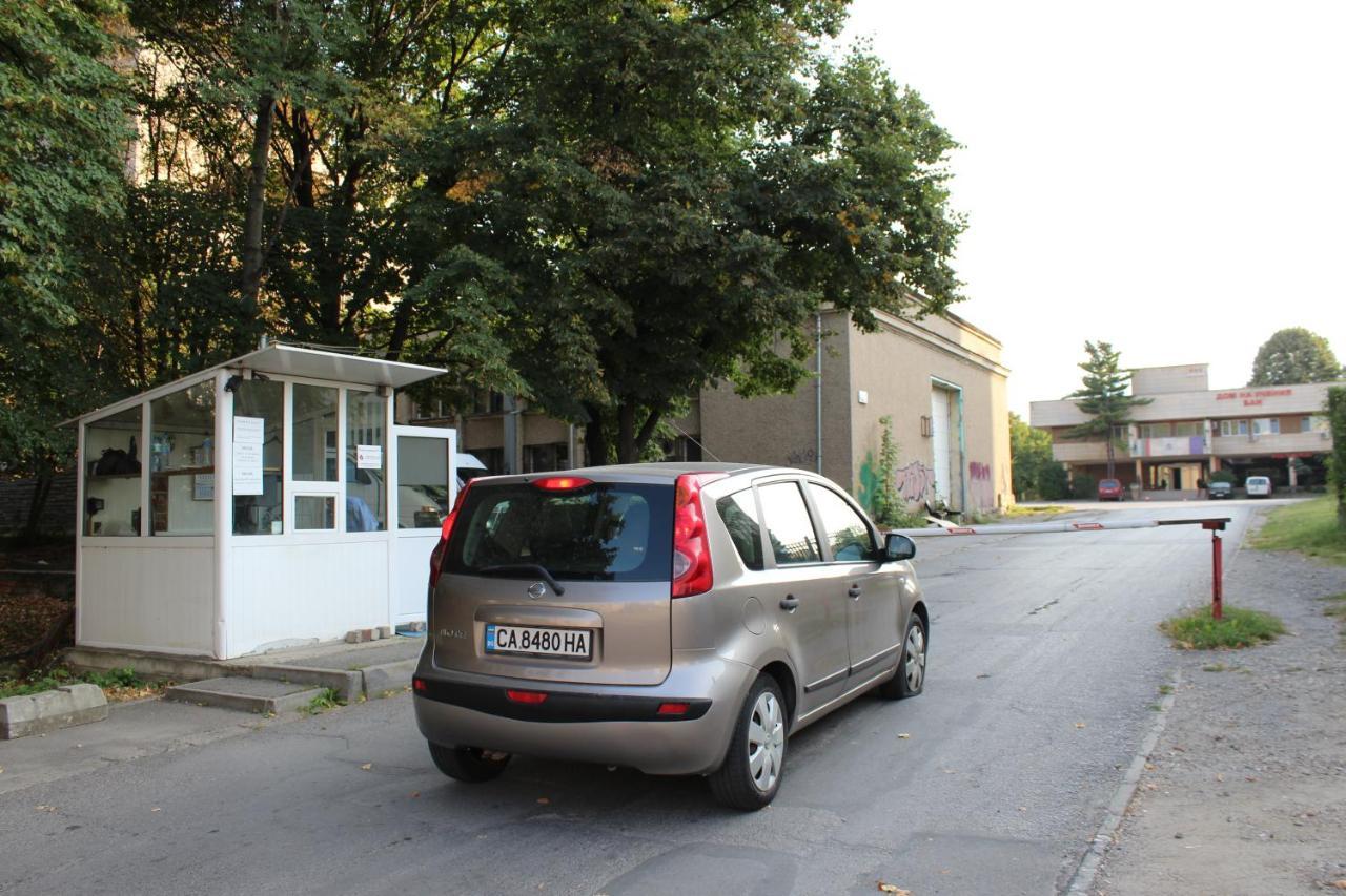 Hotel Of Bulgarian Academy Of Sciences Sofia Bagian luar foto