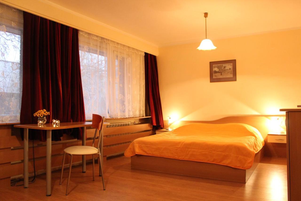 Hotel Of Bulgarian Academy Of Sciences Sofia Bagian luar foto