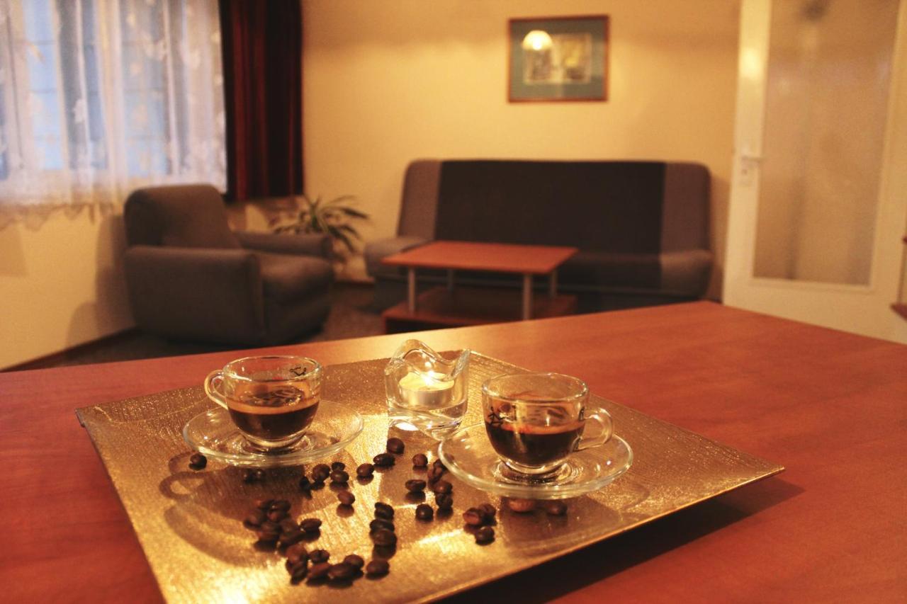 Hotel Of Bulgarian Academy Of Sciences Sofia Bagian luar foto
